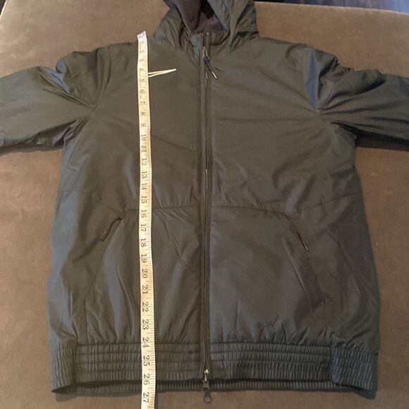 SOLD Kids Nike Black Youth Unisex Synthetic Fill Hooded Jacket Size XL NWT - Picture 12 of 14